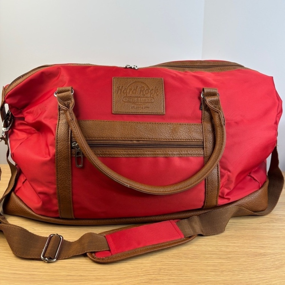 Hard Rock‎ Hotel Atlantic City Duffel Bag Large Red Brown Travel Luggage Rare